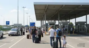 Czy na Ukrainę potrzebny jest paszport? Zasady przekroczenia granicy dla Polaków